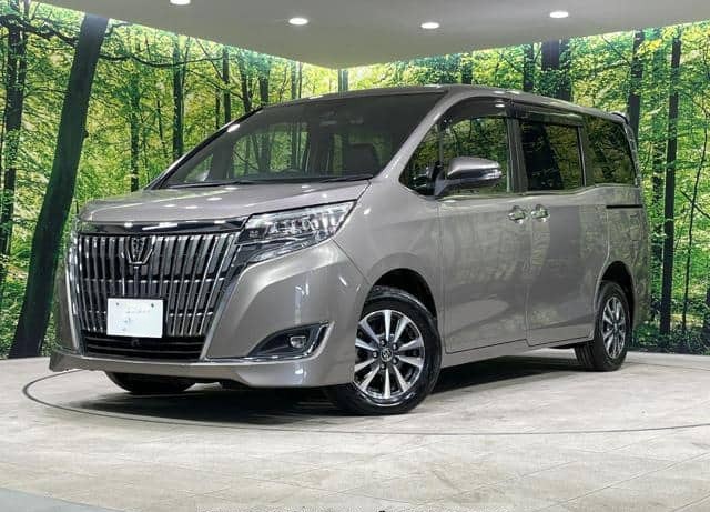 Toyota Esquire Hybrid